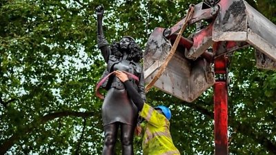 BLM statue being removed