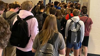 Crowded Georgia school hallway