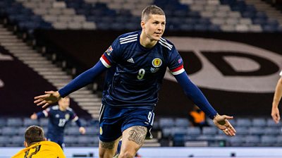 Match Winner Lyndon Dykes Says He Feels At Home With The Scotland Squad Bbc Sport