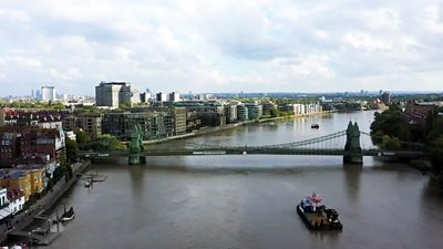 Hammersmith Bridge