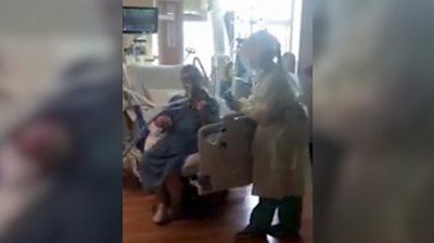 Intubated Covid patient plays violin to thank Utah hospital staff