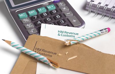 Tax return form and calculator