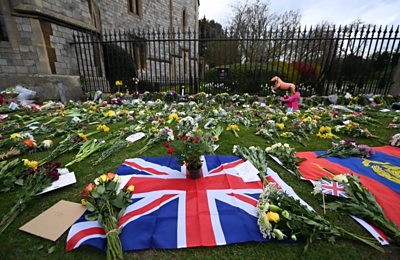 Tributes to Prince Philip laid out in front of Windsor Castle