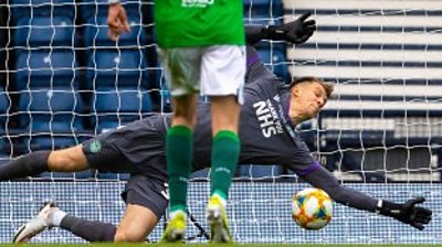 Watch: Macey superbly saves St Johnstone penalty and rebound