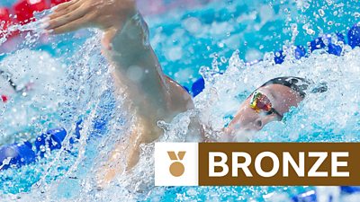Watch Great Britain's Anna Hopkin wins the bronze medal in the women's 100m freestyle as the Netherland's Femke Heemskerk takes gold at the European Swimming Championships.