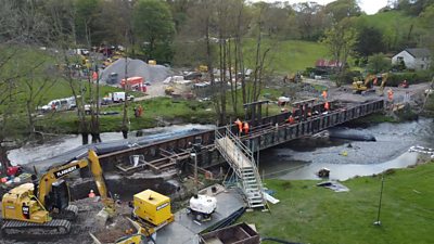 It took six weeks and 32,000 hours of work to raise the bridge one metre