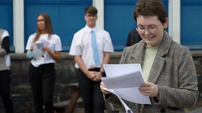 Pupil receiving grades