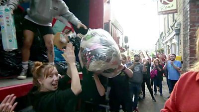 Aid being loaded onto a truck