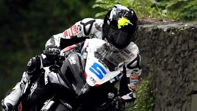 Bruce Anstey in action at the Isle of Man TT
