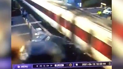 Signalman jailed for Doncaster level crossing crash with Azuma train ...