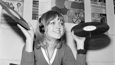 Annie Nightingale