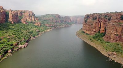The Gandikota gorge in southern India is believed to be nearly 100,000 years old.