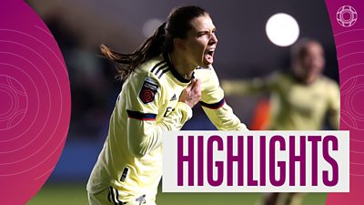 Watch highlights as Tobin Heath's stoppage-time equaliser denied Manchester City victory over Arsenal after controversy for the game's opening goal.