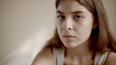 Тело за гроши: как юные румынки становятся жертвами секс-рабства в Великобритании