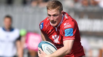 Johnny McNicholl: Wales wing enjoying life in the west lane at Scarlets ...