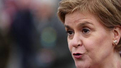 Scotland's first minister believes that Port Glasgow shipyard Fergusons would  "almost certainly have closed" if the government had not stepped in.