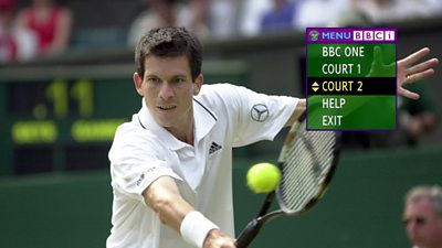 Tim Henman with an interactive menu for 鶹Լi showing court 1, court 2 and 鶹Լ One