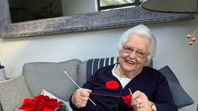 Marjorie Rigby knitting poppies