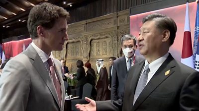 Justin Trudea and Xi Jinping