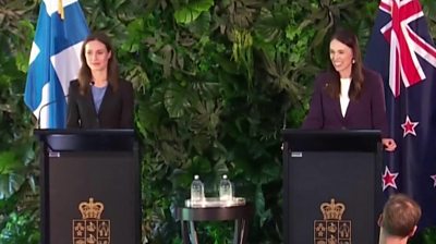 Sanna Marin and Jacinda Ardern