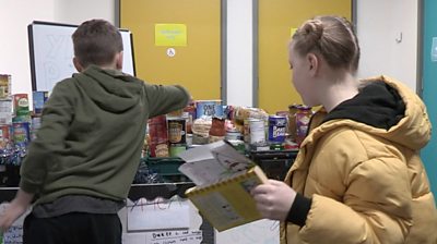 Children at a youth club in Portadown have been donating to a food bank ahead of Christmas