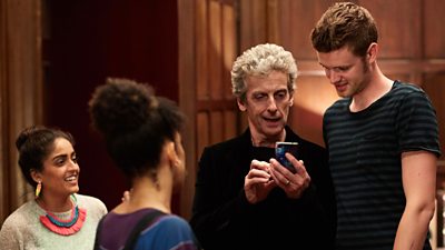  Peter Capaldi tries the technology