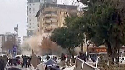 Building collapsing in Gaziantep, Turkey