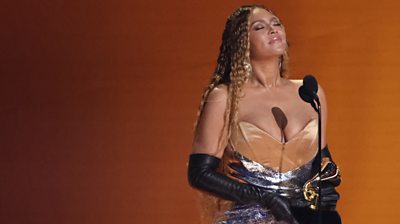 Beyoncé gets emotional on stage