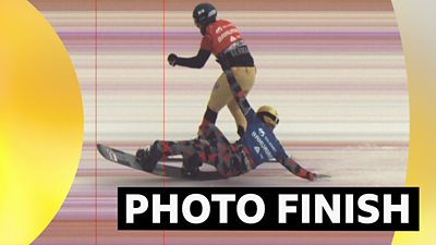 Men's snowboard cross world title photo finish