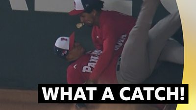 WATCH: Panama's Luis Castillo Goes Viral for Epic Catch at World Baseball  Classic