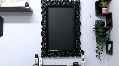 A black mirror
