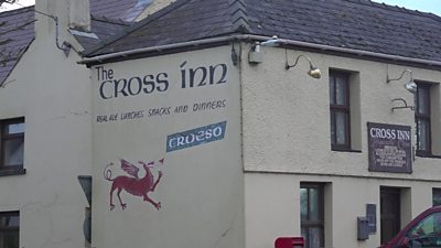 Cross Inn