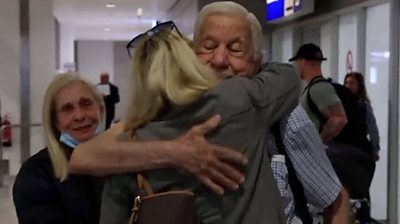 Sudan: emotional reunions across the world as evacuees arrive home