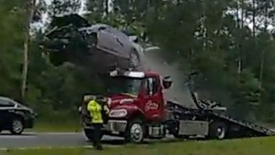 Video: Georgia car crash goes viral after vehicle flies off tow truck ramp