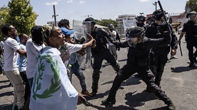 Eritrean asylum seekers clash with the Israeli police in Tel Aviv on 2 September