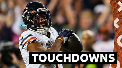 Chicago Bears wide receiver DJ Moore (2) scores a touchdown during