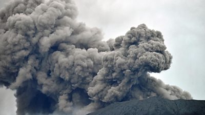 Cloud of ash above Marapi volcano