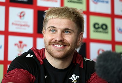 Aaron Wainwright says he has been encouraged to take on more of a leadership role with Wales during this year’s Six Nations.