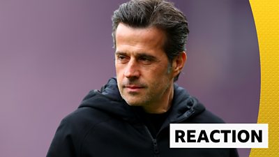 Marco Silva looks on as his side draw with Crystal Palace