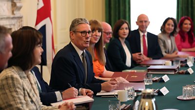 Kier Starmer addresses first Cabinet meeting