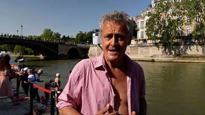 Olympics: Parisians take a dip in cleaned up Seine