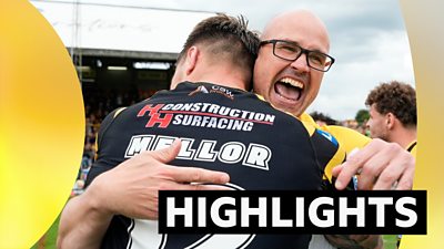 Alex Mellor and Craig Lingard celebrate