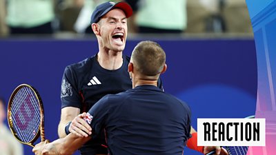 GB's Dan Evans & Andy Murray celebrate