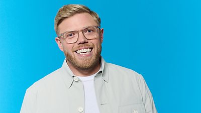 Headshot of Rob Beckett