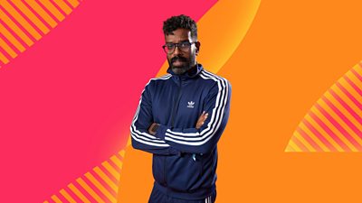 Picture of Romesh Ranganathan in front of 鶹Լ Radio 2 banding.