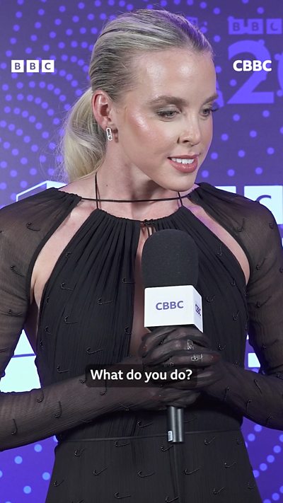 HQ Hacker - Cѿý Keeley winner