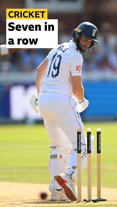 The stumps are rattling