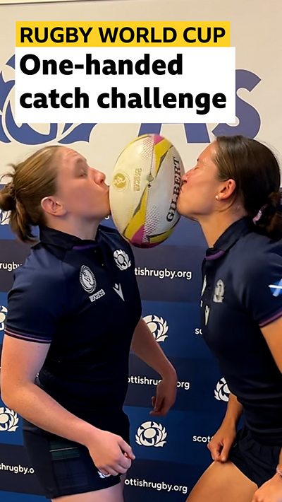 Rachel McLachlan (l) & Rhona Lloyd (r)