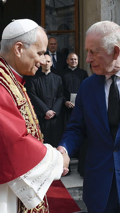Pope Leo XIV bidding farewell to King Charles III