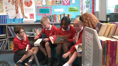Kids reading